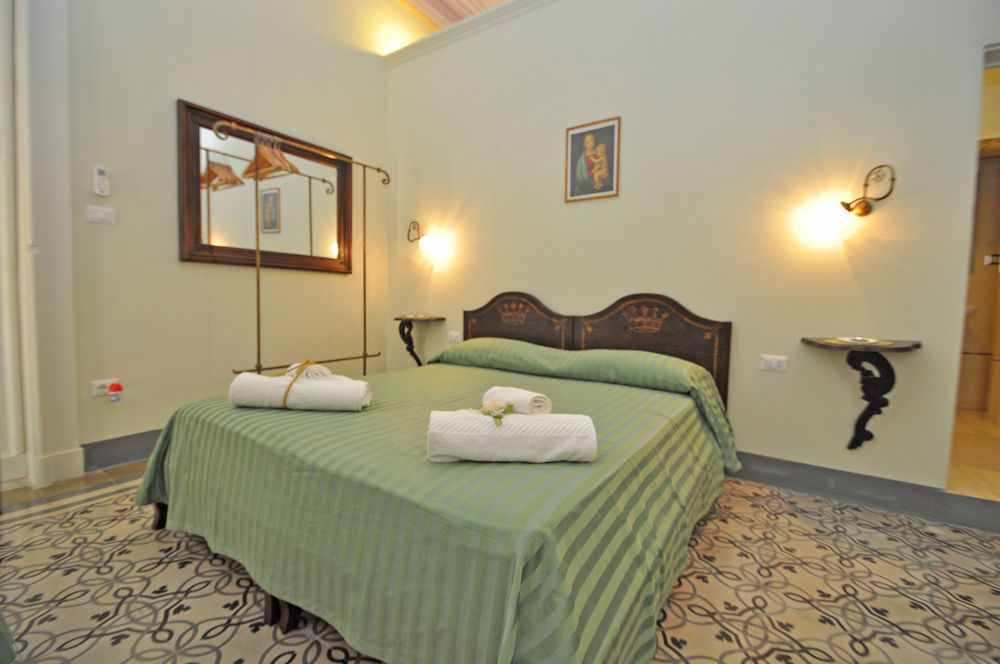 Melissano Palazzo De Donatis B&B מראה חיצוני תמונה